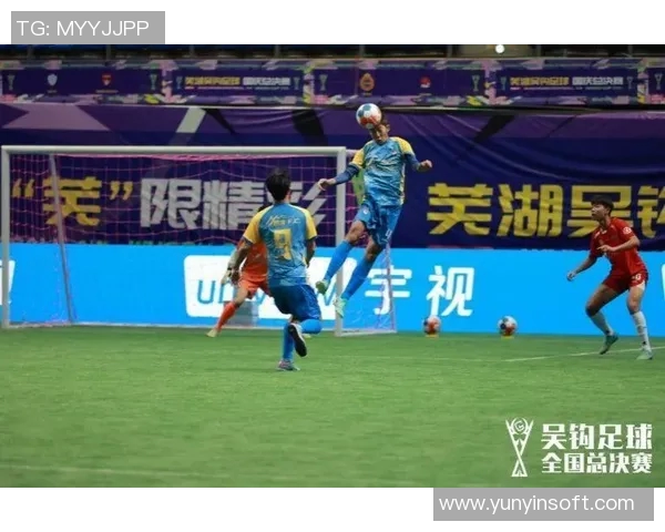 足球明星李宁的职业生涯成就与个人生活全景揭秘